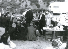 Open air wedding on Spring Lane quarry site 1970. Photo from Fr Donal Fennessy